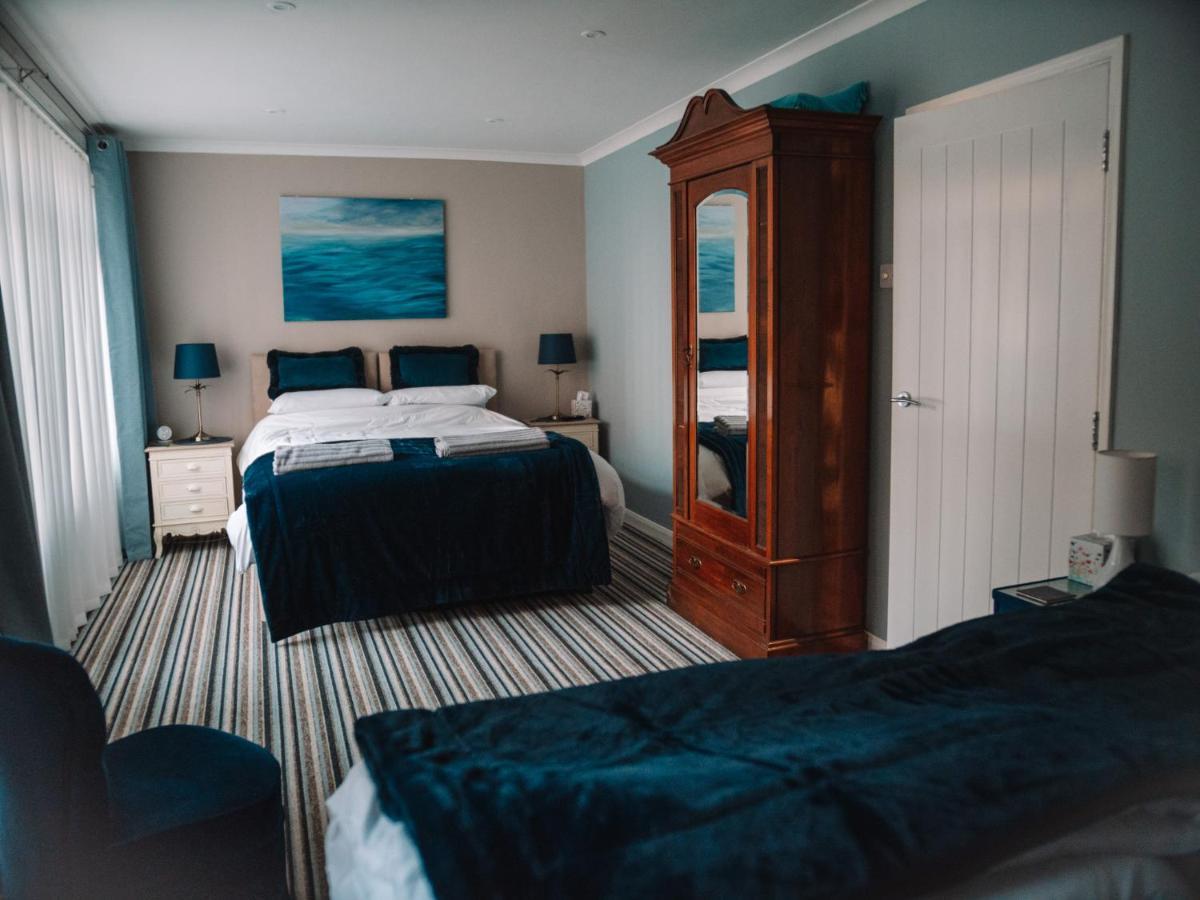 Seafarer'S View - 6 Bedroom Townhouse In Cowes, Parking & Seaviews. كاوز المظهر الخارجي الصورة