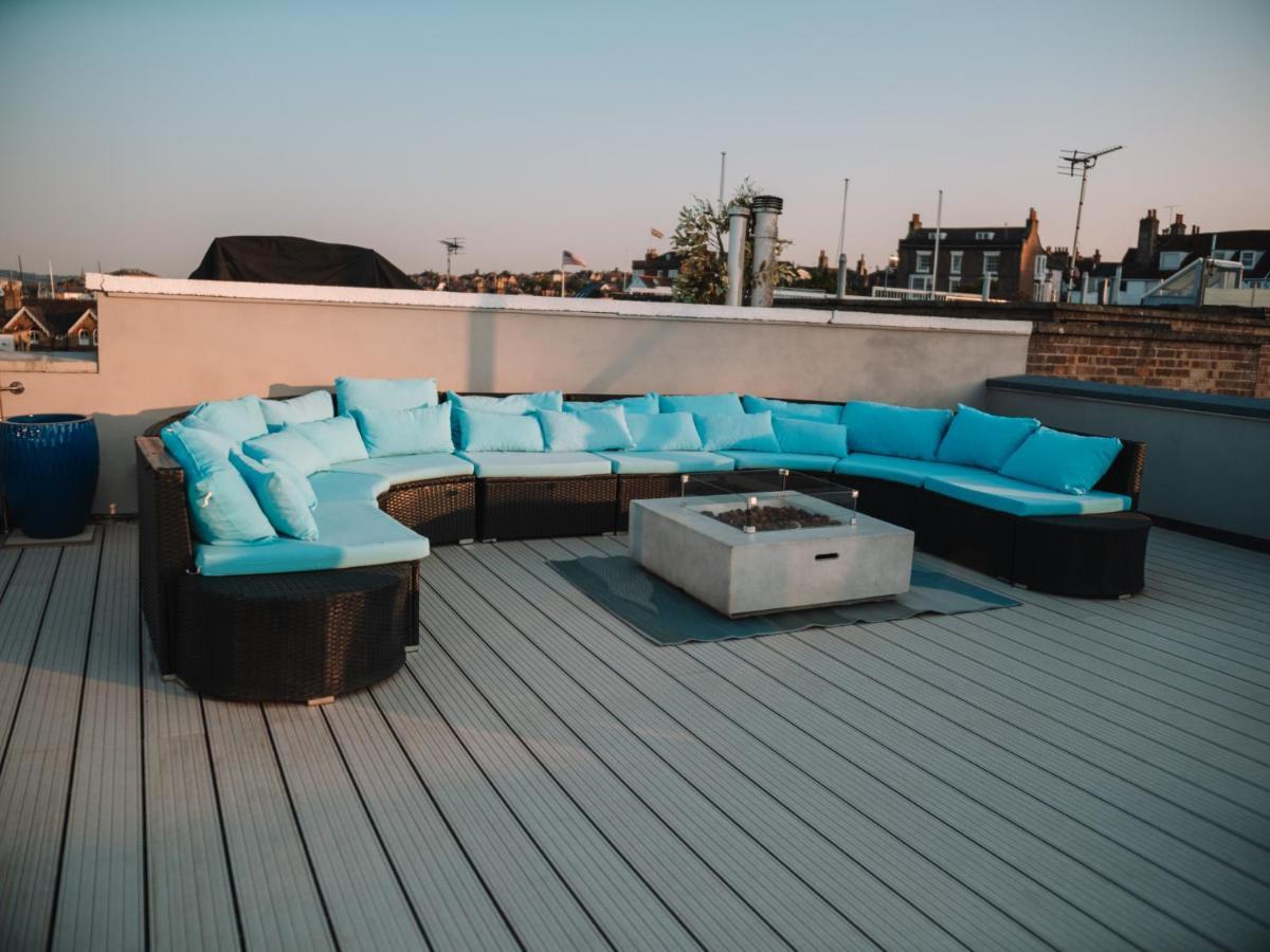Seafarer'S View - 6 Bedroom Townhouse In Cowes, Parking & Seaviews. كاوز المظهر الخارجي الصورة