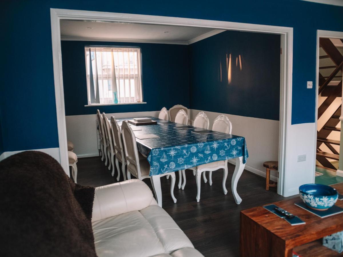 Seafarer'S View - 6 Bedroom Townhouse In Cowes, Parking & Seaviews. كاوز المظهر الخارجي الصورة